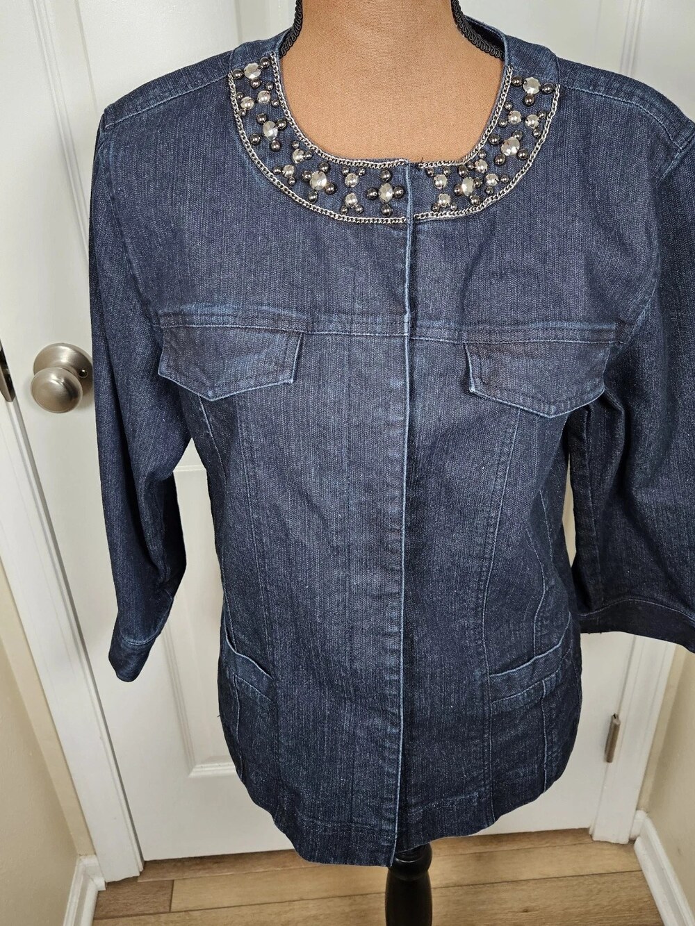 JM Collection Denim Jacket Chain Bead Neckline Dark Wash Women's Size 8